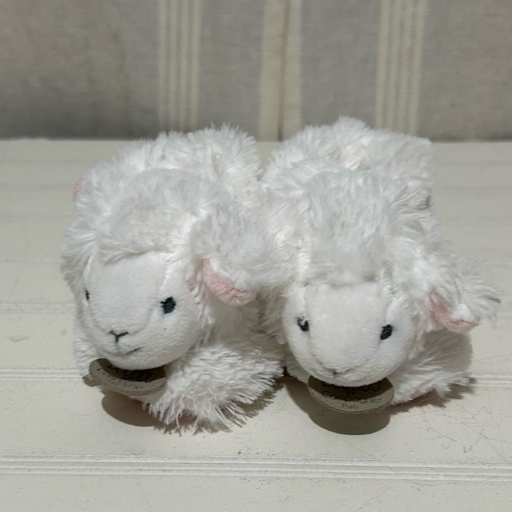 Baby Shoes Newborn Plush White Lamb Slippers DouDou Paris Booties Pink Crib Shoe